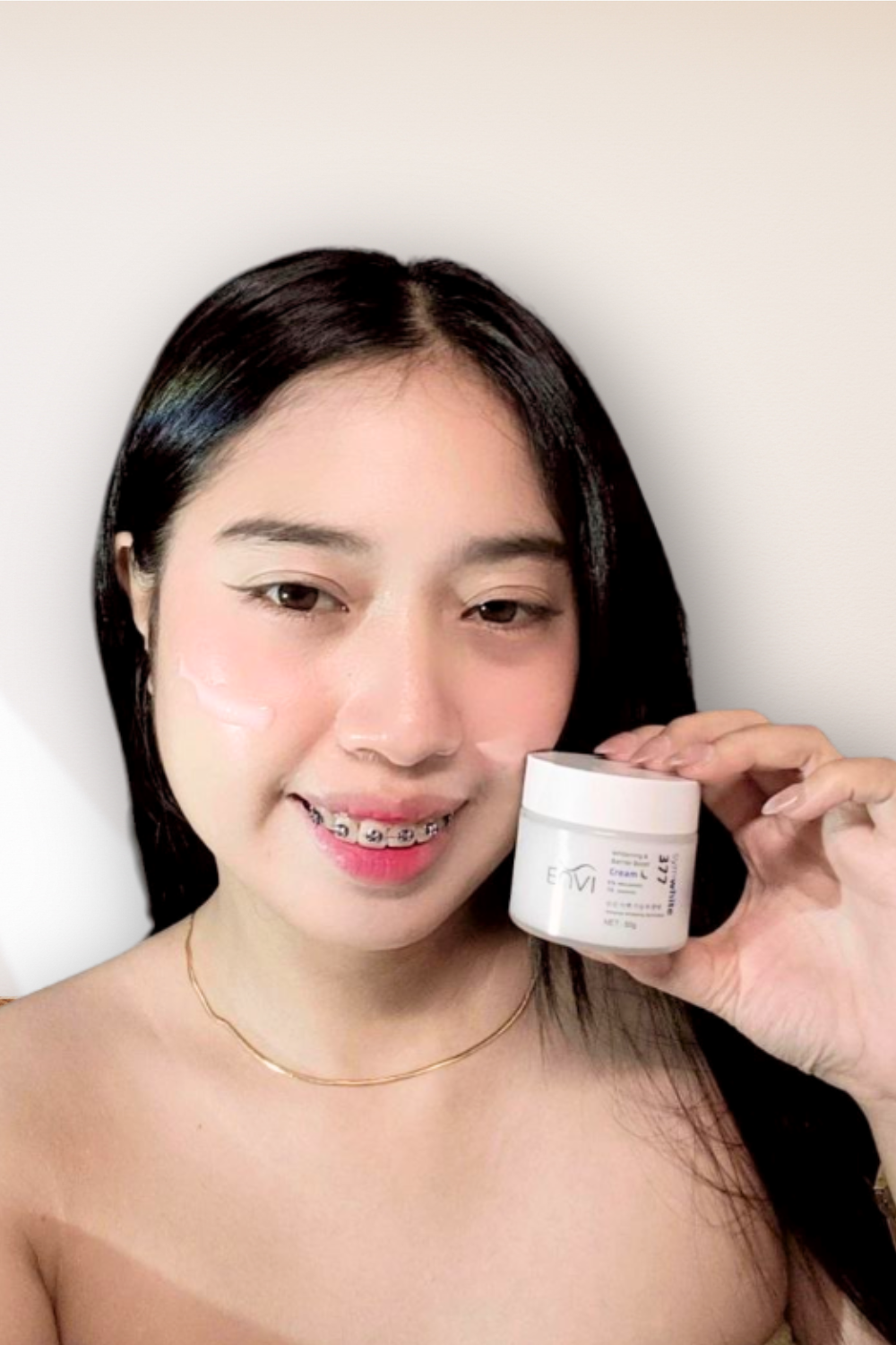 Moisturizing cream that heals and protect skin